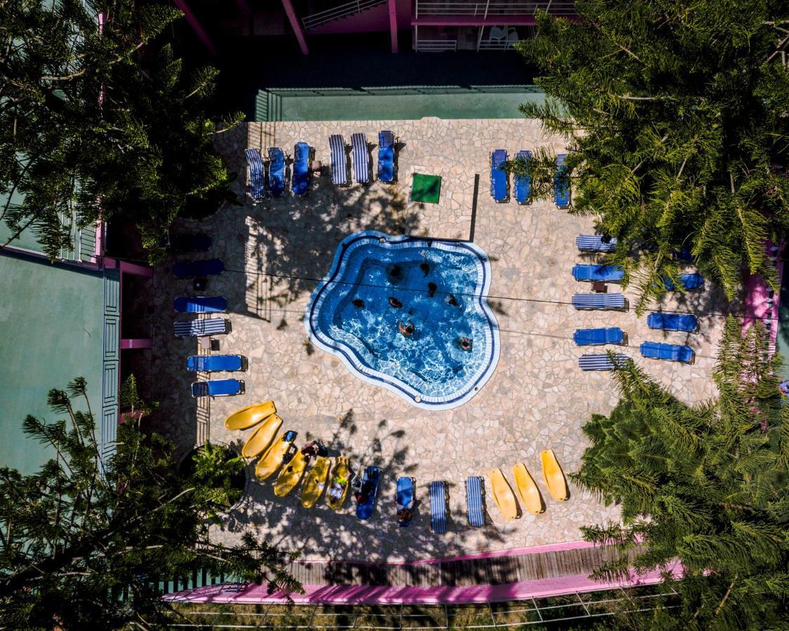אגיוס גורדיוס Pink Palace Beach Resort מראה חיצוני תמונה