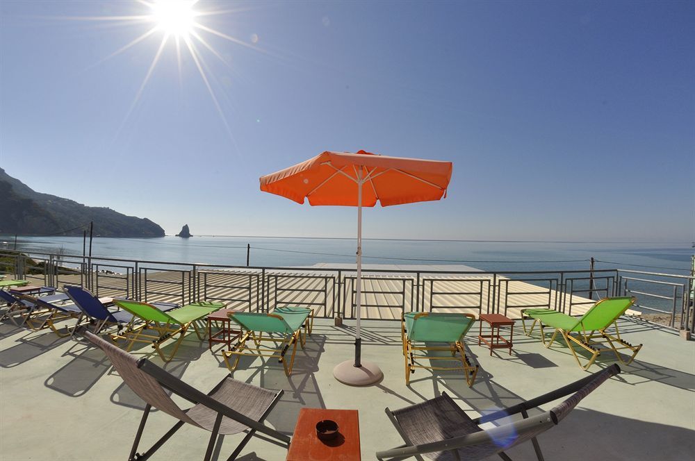 אגיוס גורדיוס Pink Palace Beach Resort מראה חיצוני תמונה