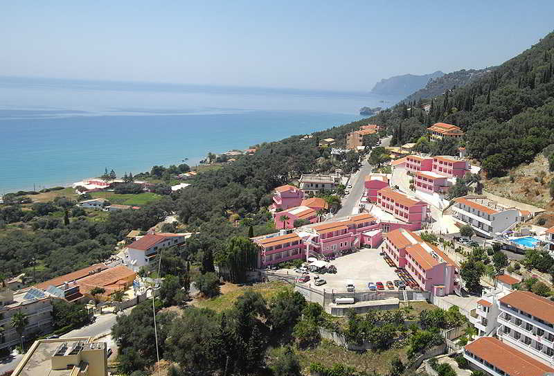 אגיוס גורדיוס Pink Palace Beach Resort מראה חיצוני תמונה